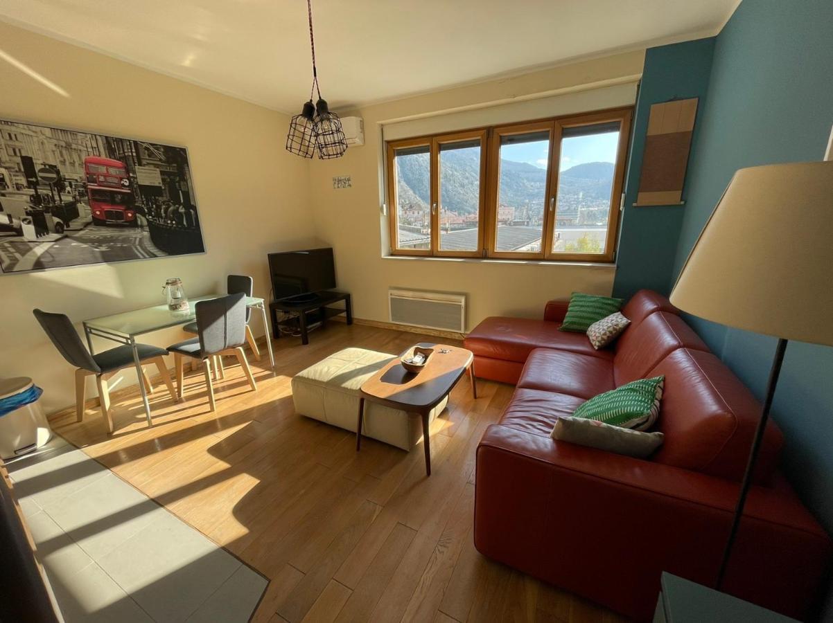 Downtown Apartment Kotor Luaran gambar